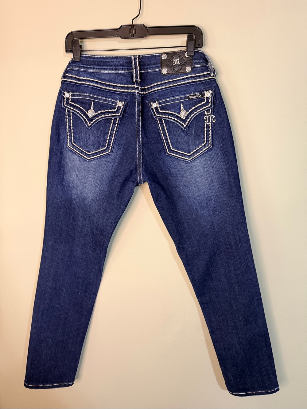 Like New Vintage Y2K Miss Me Signature Skinny Jeans Contrast Stitching 31”Inseam